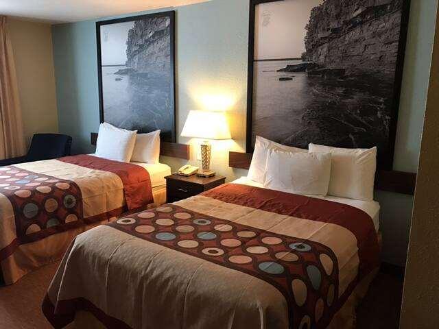 Hotel Super 8 By Wyndham Plover Stevens Point Area