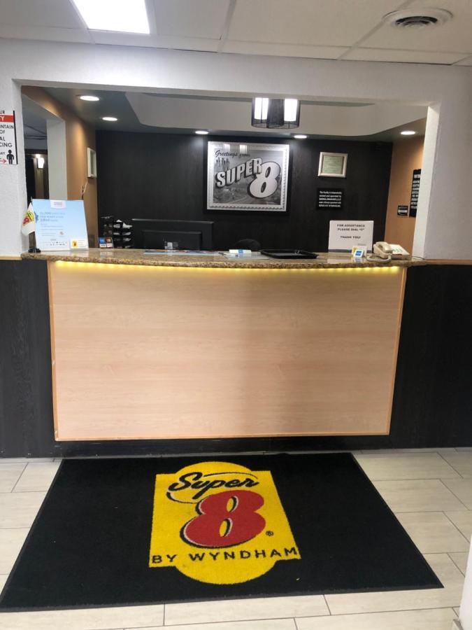 Hotel Super 8 By Wyndham Plover Stevens Point Area 2*